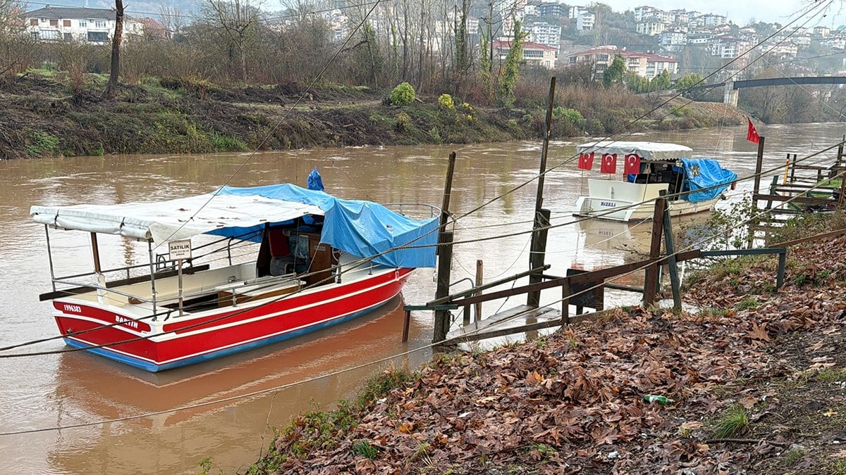 Bartın Irmağı’nın seviyesi 2 metre yükseldi