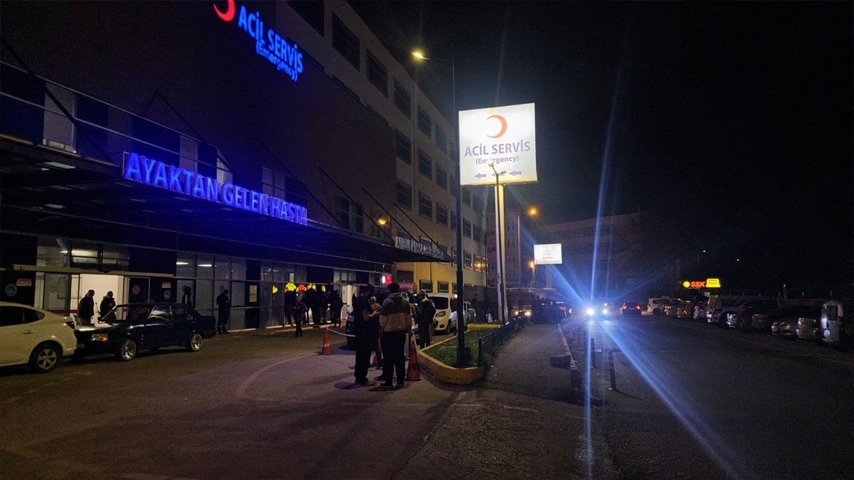 Kendisini ve çocuğunu darp eden kocasını yaraladı