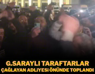 Galatasaray taraftarından Erden Timur'a destek