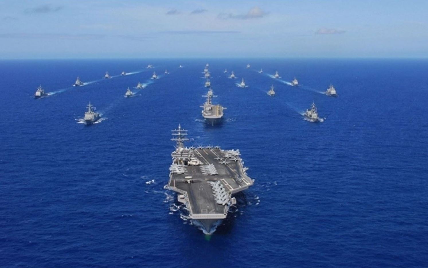 Ülke abluka altına alındı! Tarihlerinin en büyük donanmasıyla kuşatıldılar