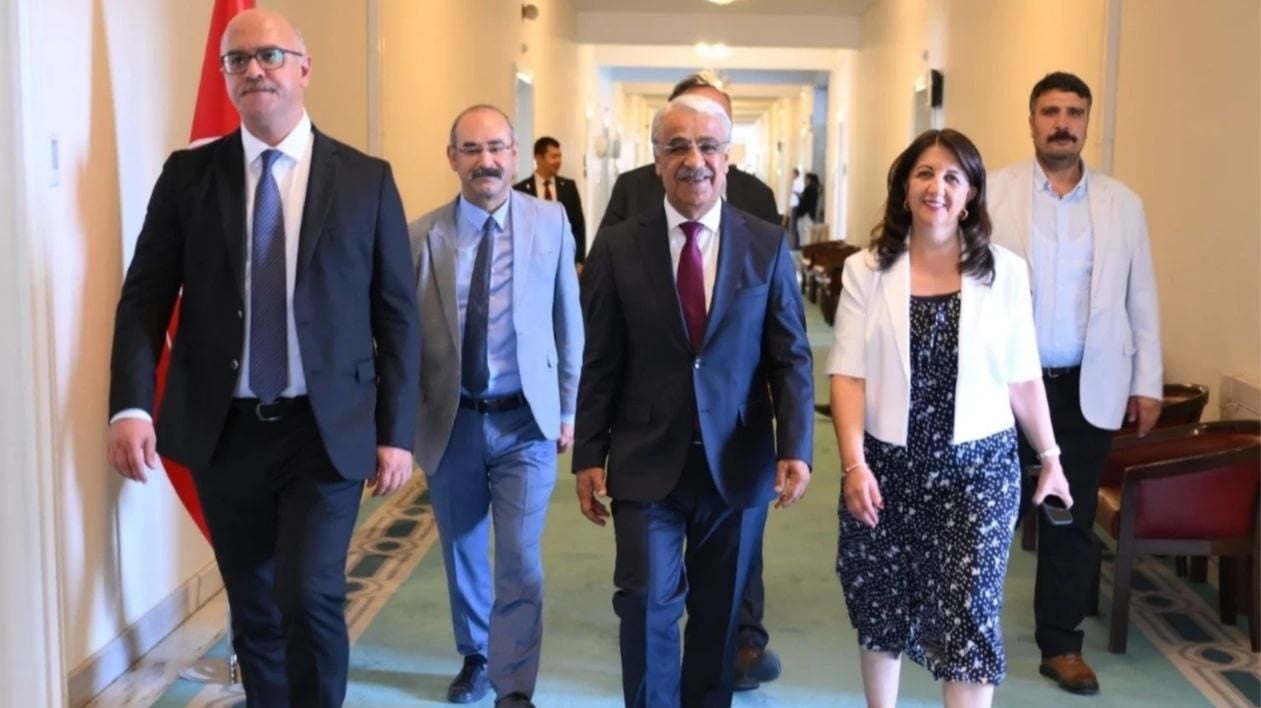 İmralı Heyetinin görüşme trafiğinde yeni adres!