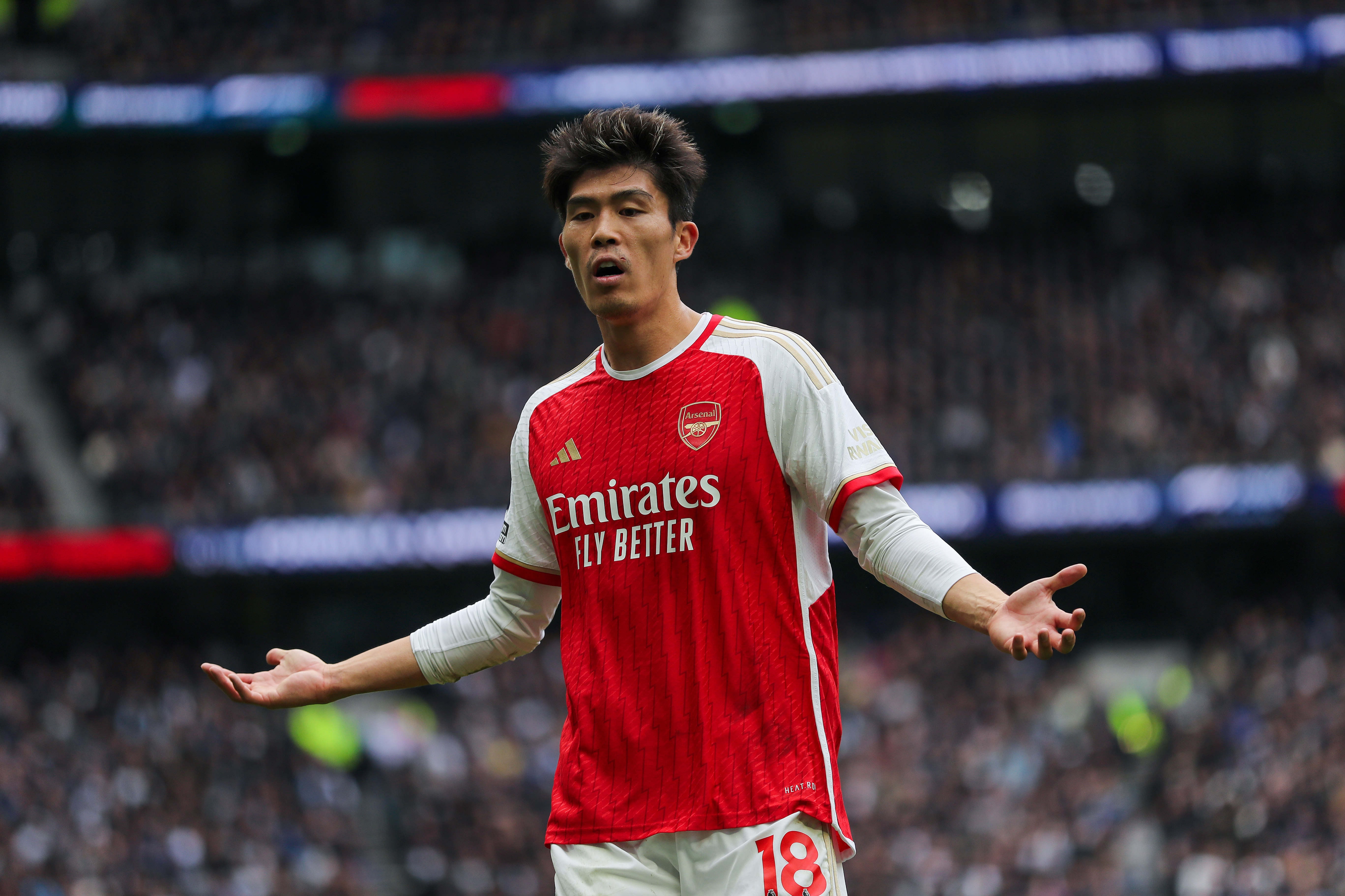 Ajax'a Japon savunmacı