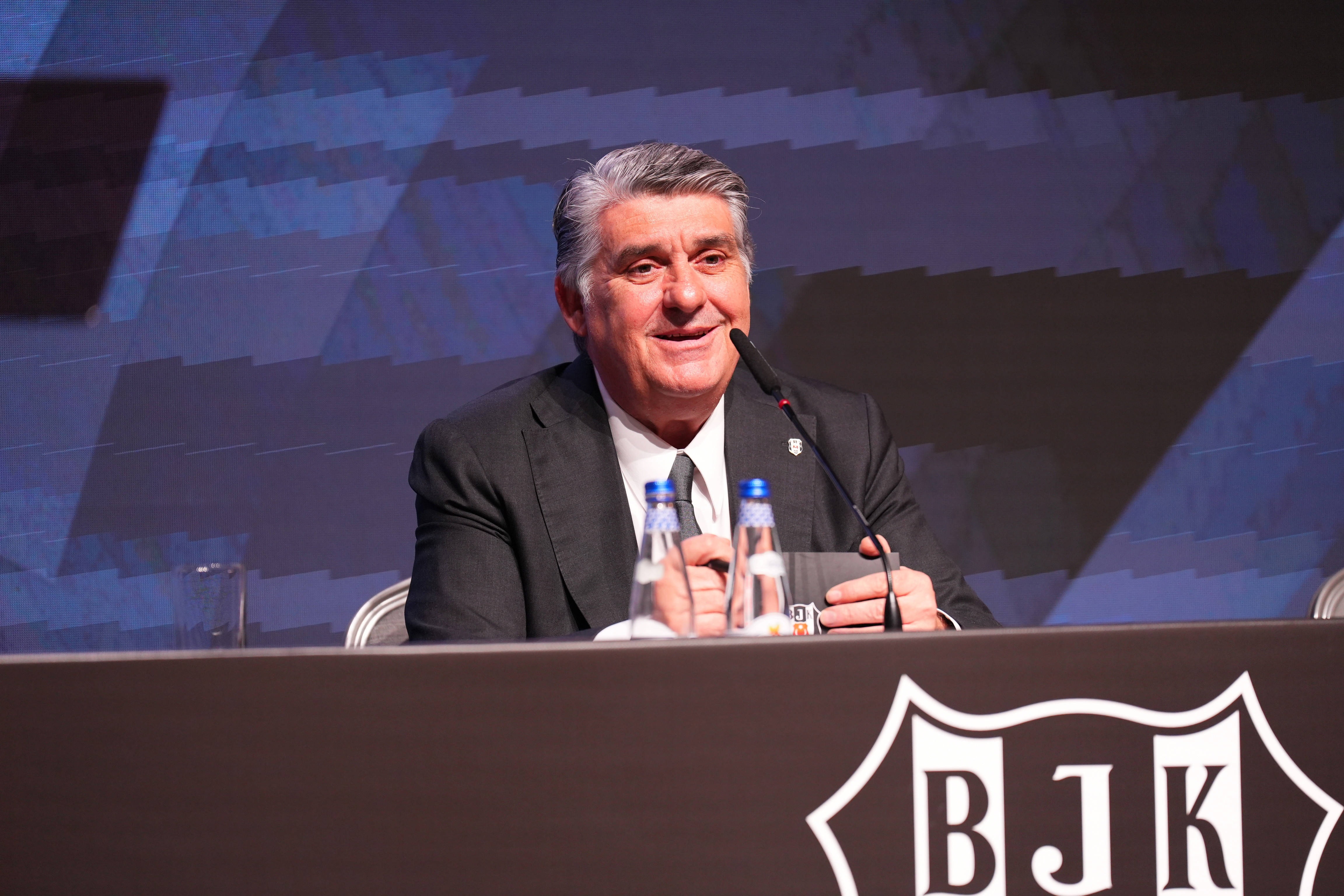 Serdal Adalı ve Beşiktaş'ın cezaları kaldırıldı