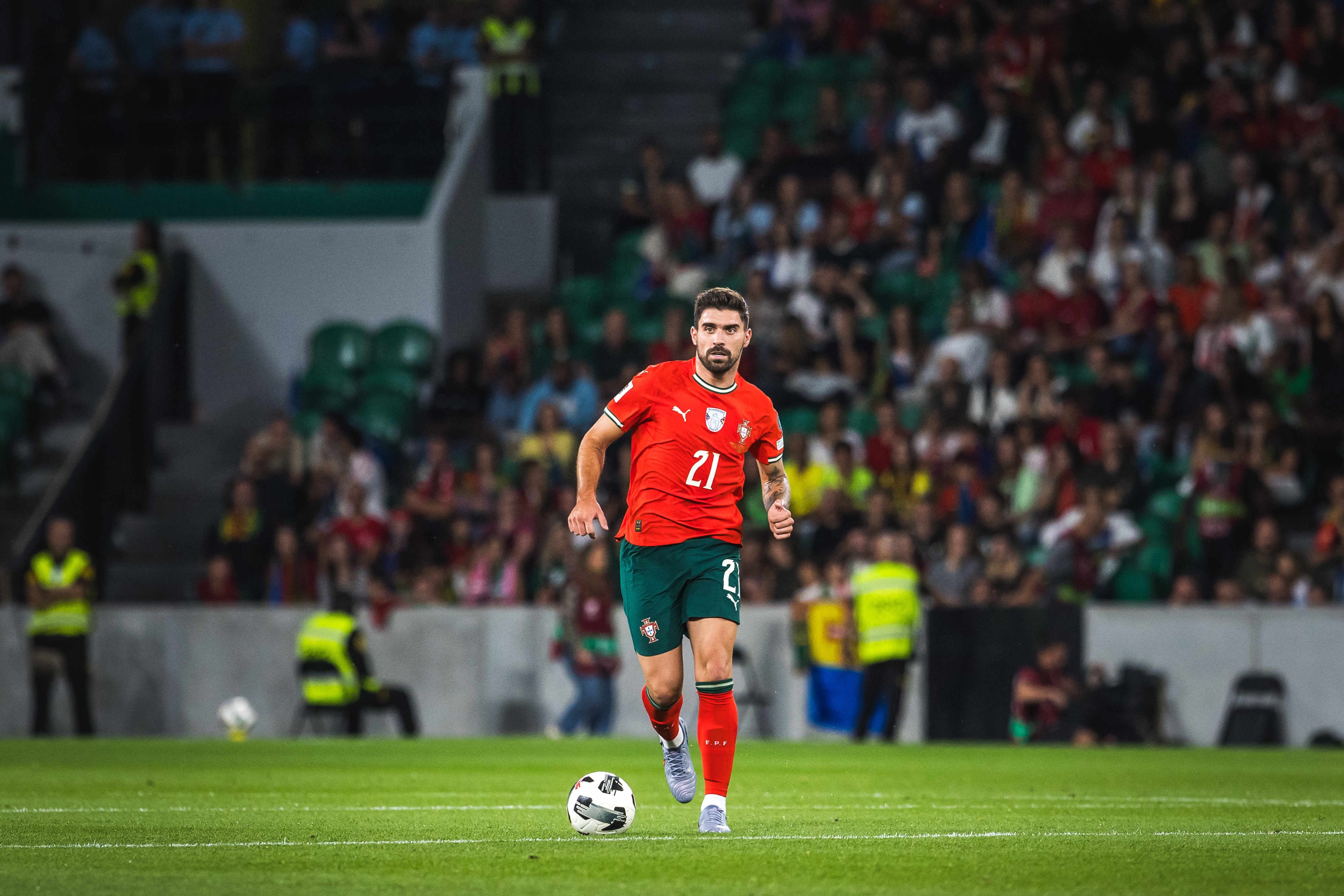 Galatasaray'ın yeni yıl hediyesi Neves