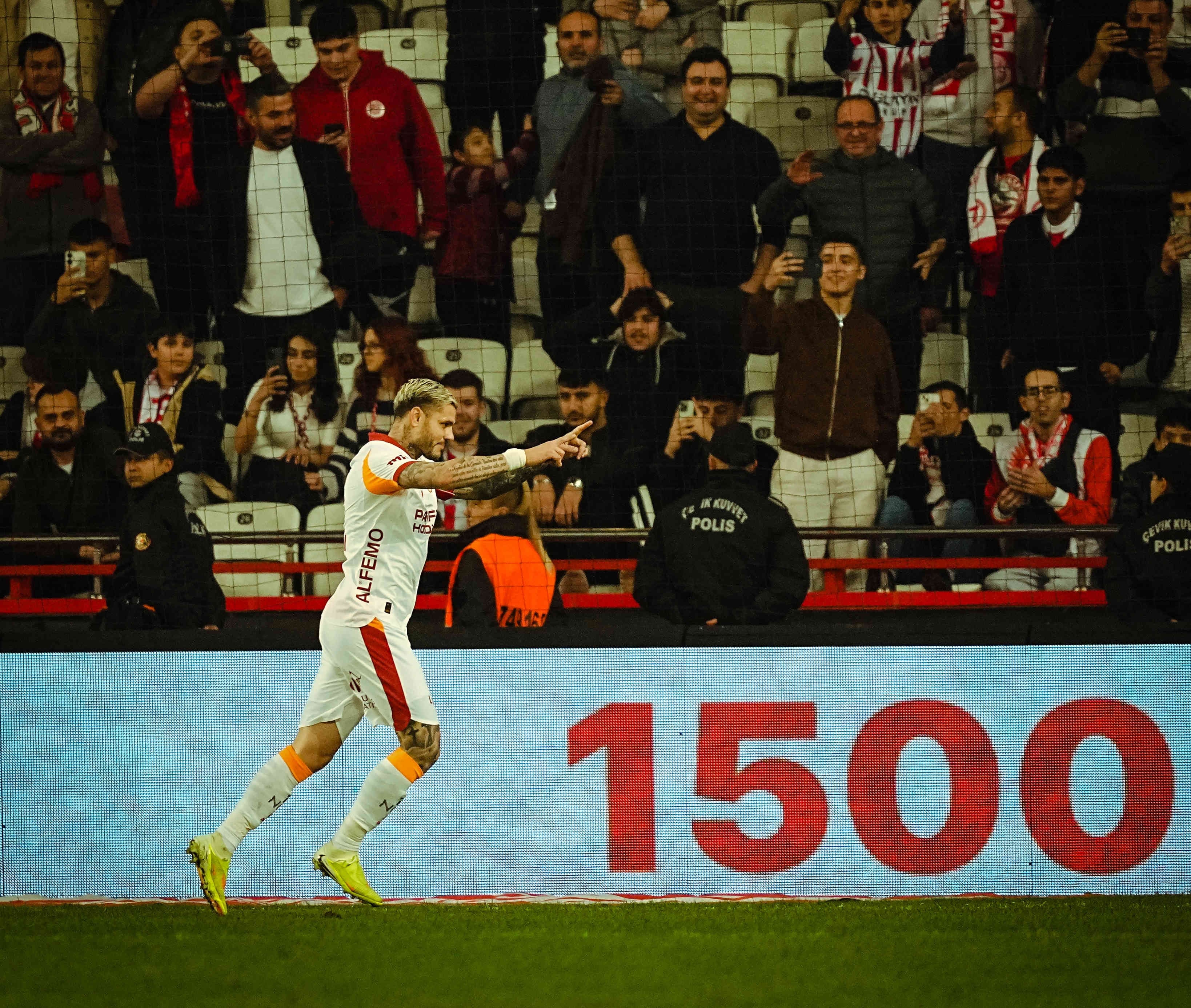 Galatasaray'ın Icardi planı ortaya çıktı! Yönetimin tek şartı var