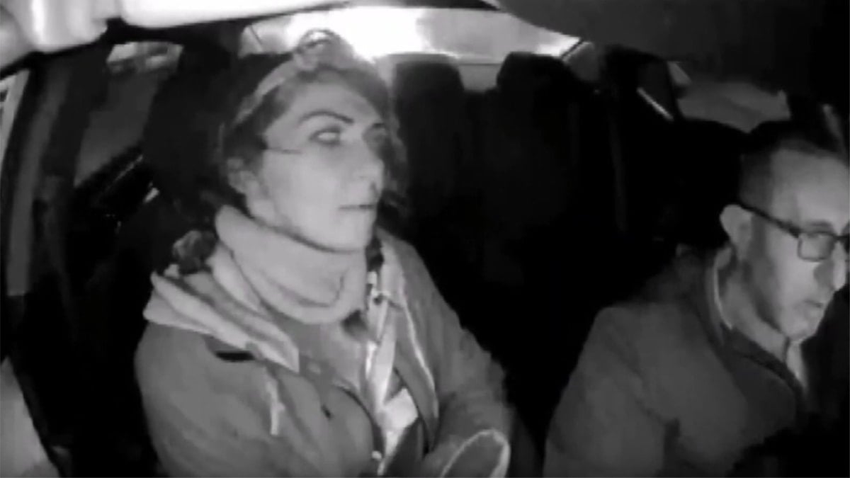 Taksiye müşteri gibi binen kadın paraları böyle çaldı