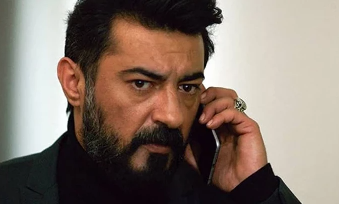 �nl� oyuncu Celil Nal�akan trafik kazas� ge�irdi!