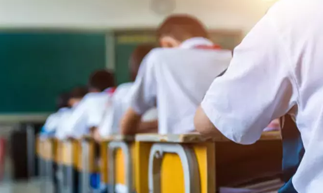 Okullarda 'yılbaşı' yasağı: Kutlama ve çekilişler engellendi