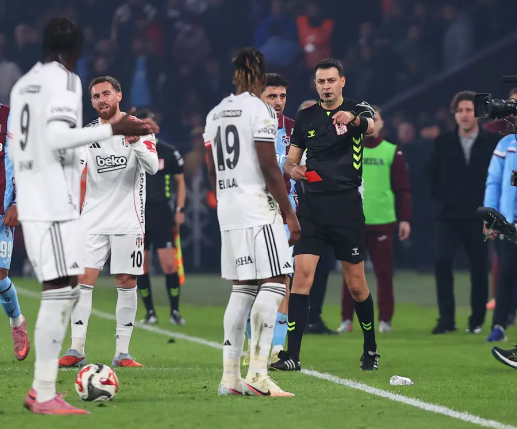 PFDK'den El Bilal Toure'ye 2 maç ceza