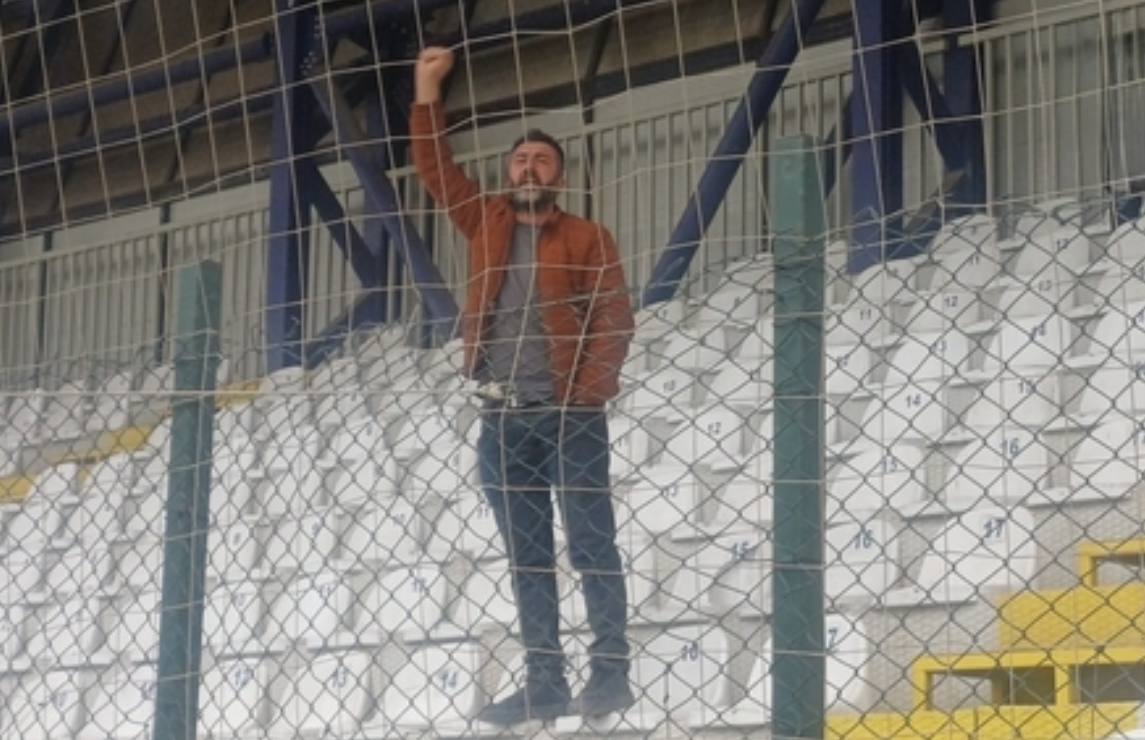 600 kilometre yol gelip tek başına destekledi