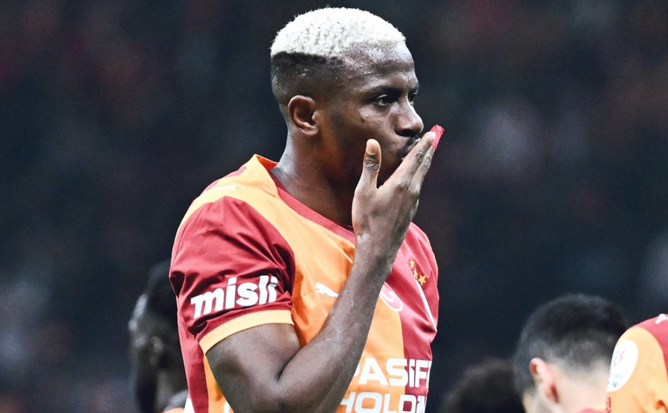 Osimhen'in tarzı gündem oldu! Binlerce yorum yağdı