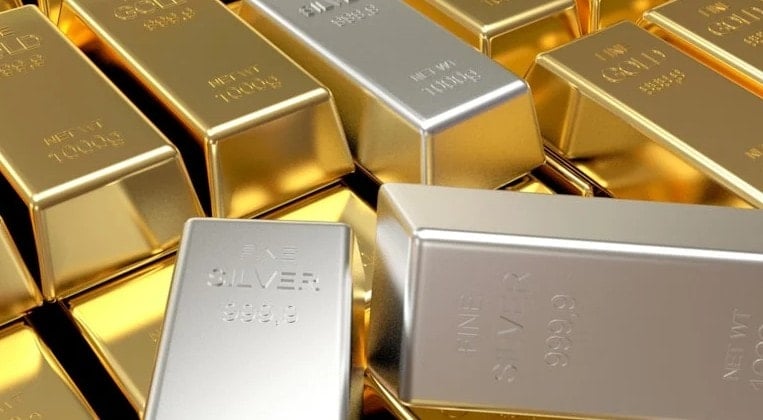 Altını ve doları geride bıraktı: Yeni rekora doğru koşuyor