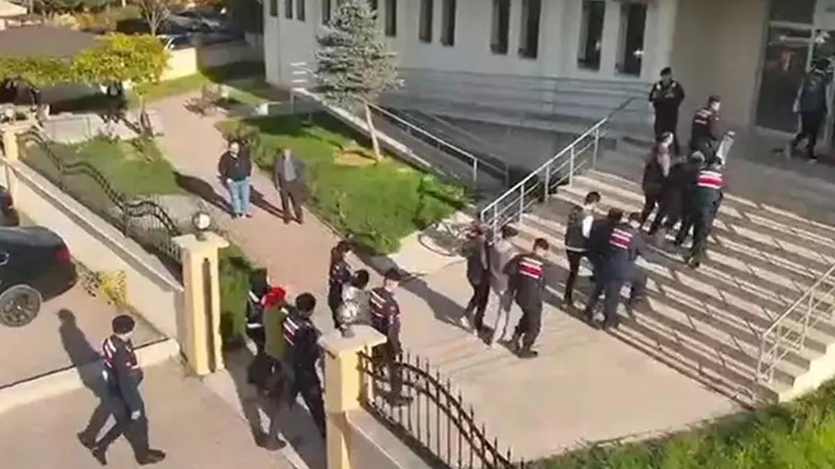 2 ilde katalogdan evlilik operasyonu