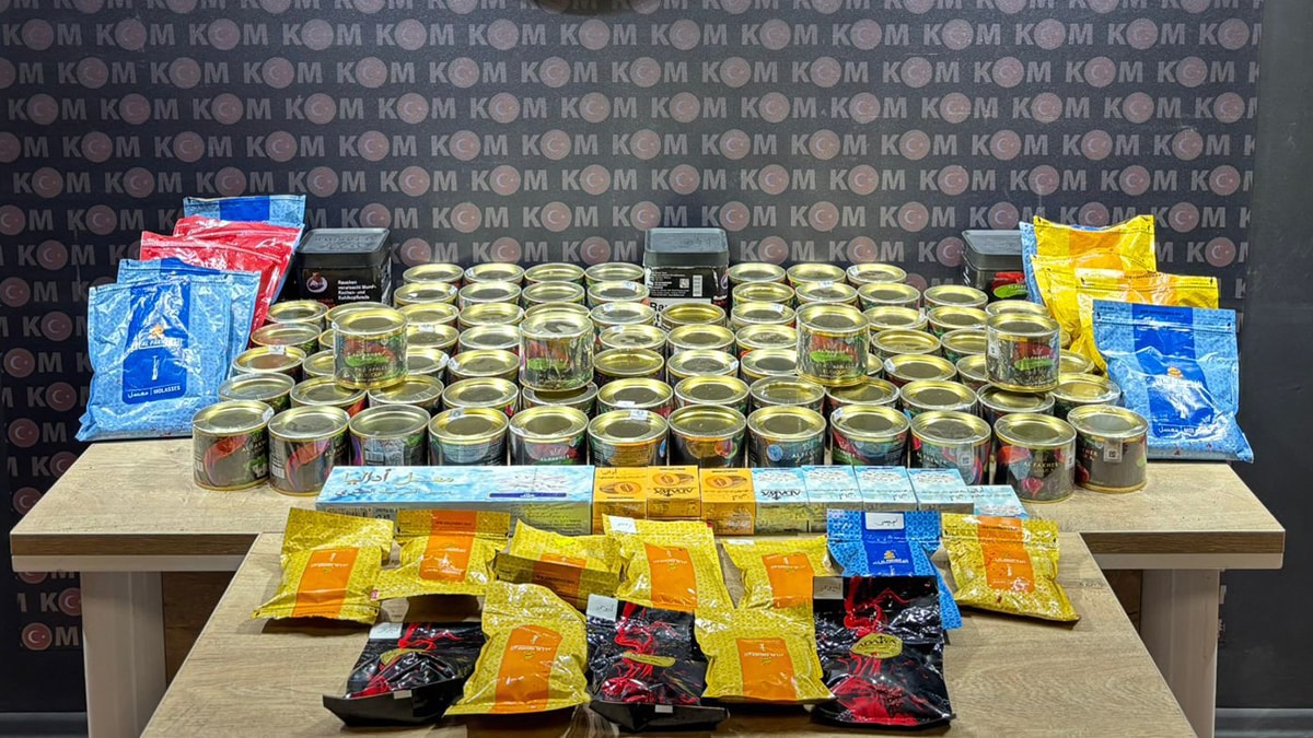 Kahramanmaraş’ta kaçakçılık operasyonu: 160 bin makaron ve 59 sikke ele geçirildi