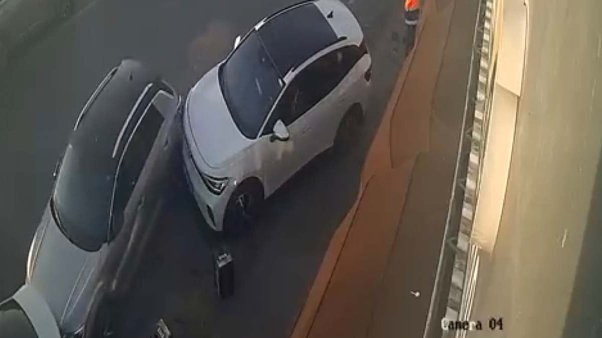 Maltepe’de park manevrası kazayla sonuçlandı