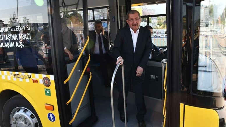 Karabük'te emeklilerin ücretsiz toplu ulaşım hakkı sınırlandırıldı