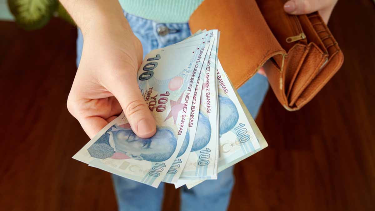 Cüzdanınızda taşımamanız gereken 5 şey: Paranızın bolluk ve bereket enerjisini kesip atıyor