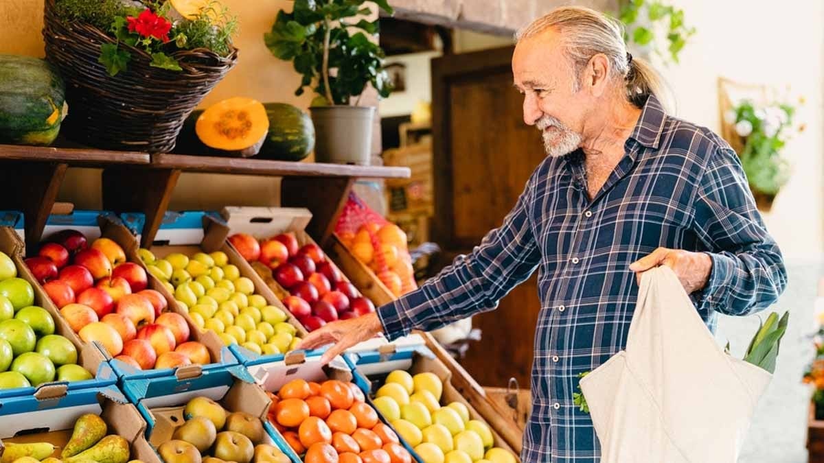 60 yaş üstü herkes bu 3 sebzeyi 1 gün bile es geçmeden yemeli! Beyni 11 yaş gençleştiriyor, 5 yıllık çalışma buldu