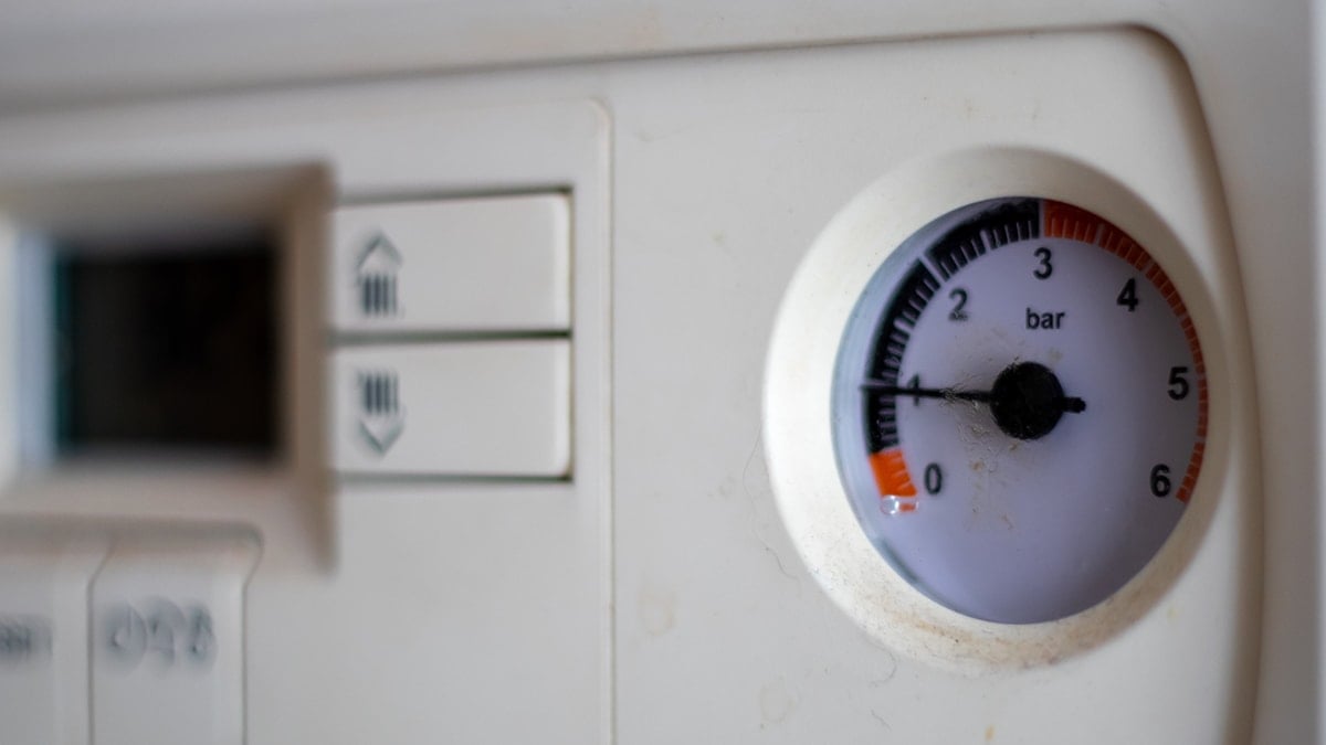 35 yıllık kombi ustası açıkladı: Kombinin sıcak su ayarı kaç derecede olmalı?