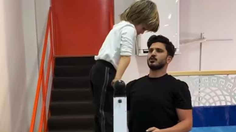 Kıvanç Tatlıtuğ'un oğlunun spor yaptığı anlar gündem oldu