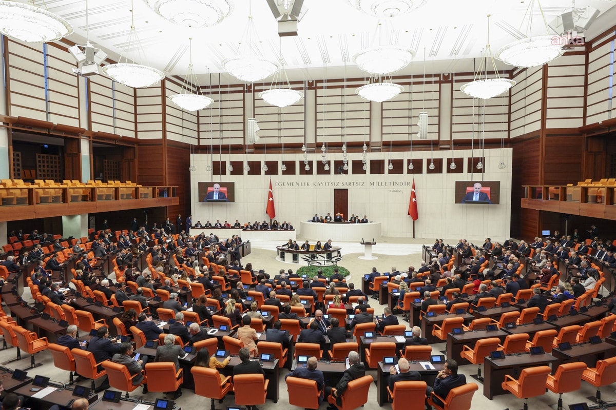 TBMM'de taciz soruşturmasında 4 kişi gözaltında!