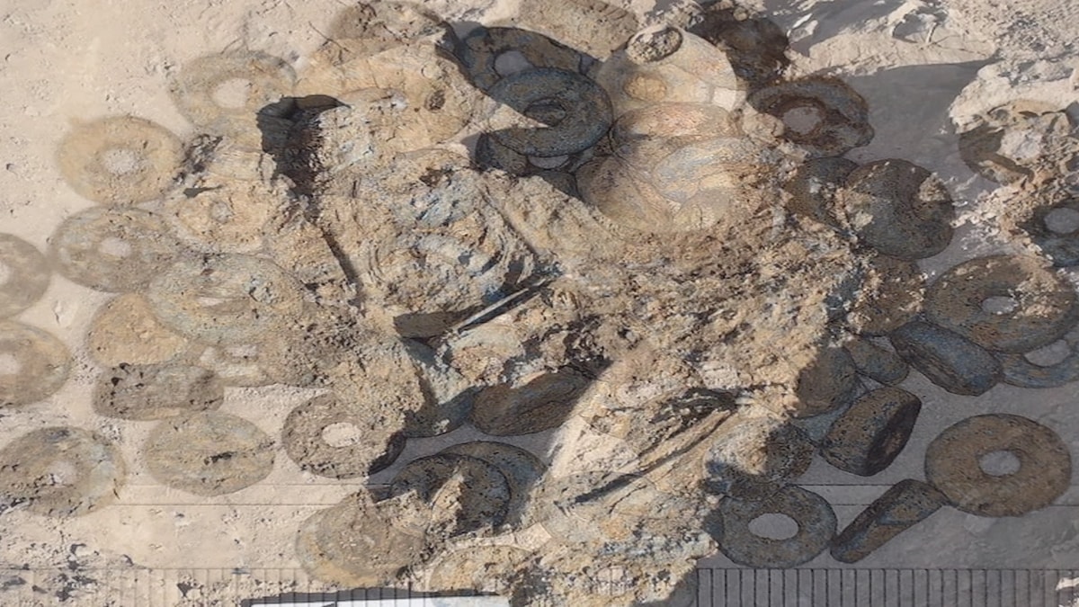 Arkeologlar ‘böylesini görmedik’ dedi: Mezardaki kap her şeyi değiştirdi