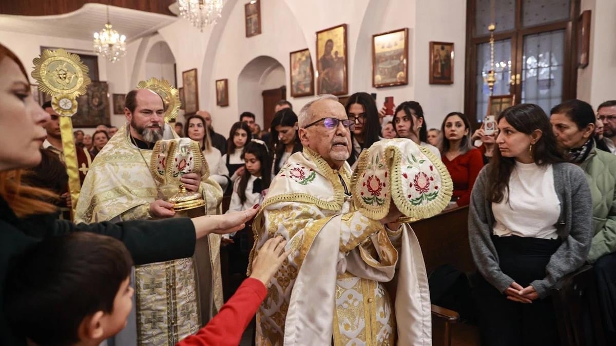 Mersin'de Ortodoks Kilisesi'nde Noel ayini yapıldı