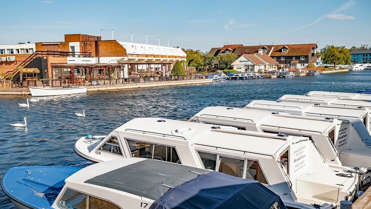 Bu köyde tüm dükkanların adı aynı 