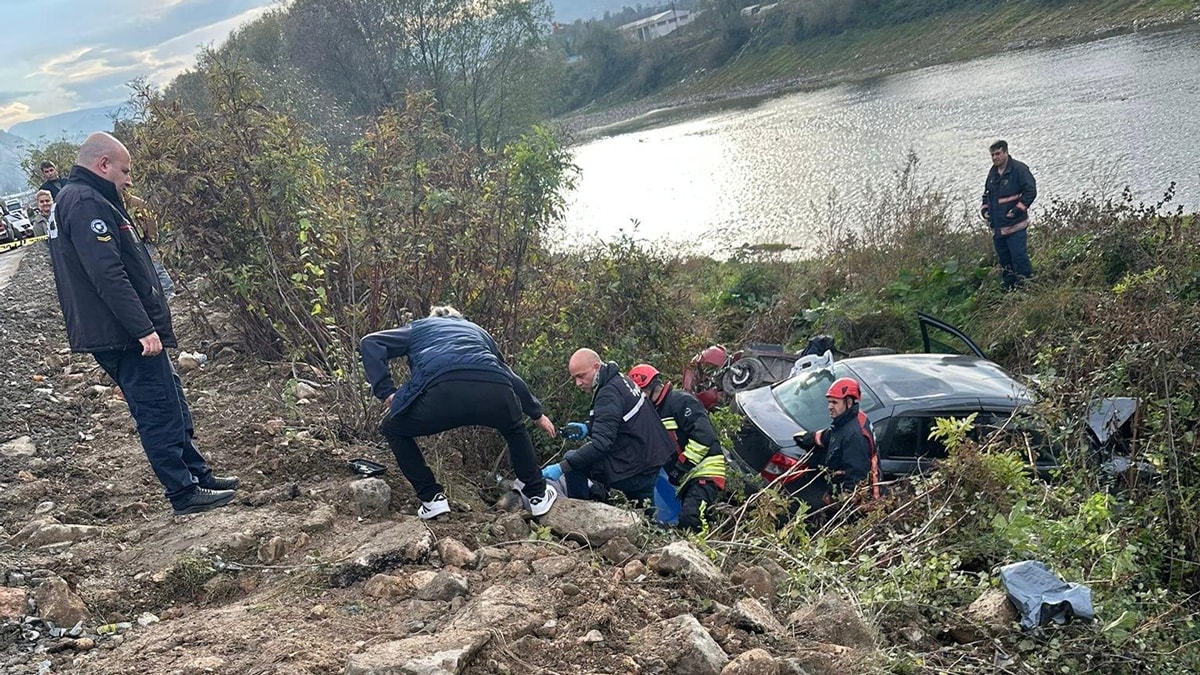 3 tekerlekli motosiklet kaza yaptı, karı-koca hayatını kaybetti
