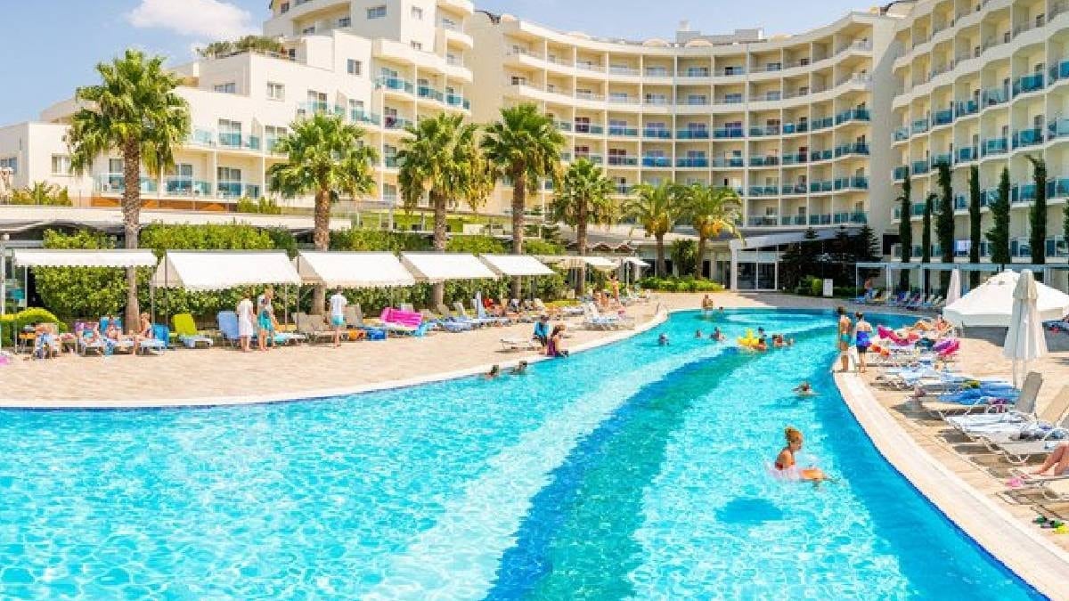 Dünyada en çok 5 yıldızlı otele sahip ülkeler beli oldu: Türkiye'den bir il zirvede, Antalya değil