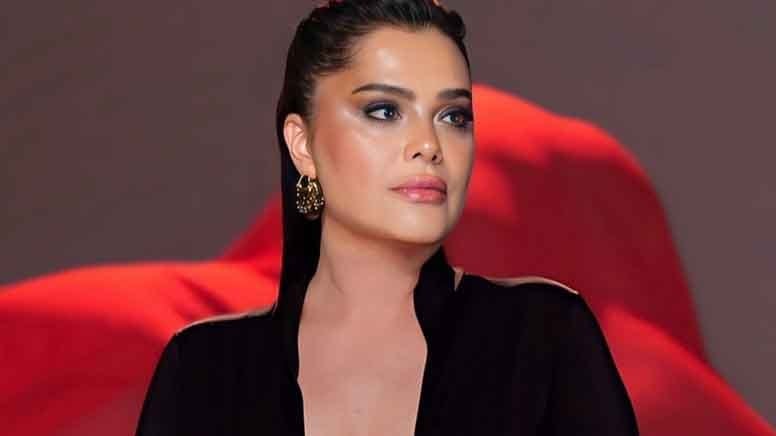 Takipçisi &#x27;140 bin lira zekât verir misin?&#x27; diye mesaj attı! Şarkıcı küplere bindi