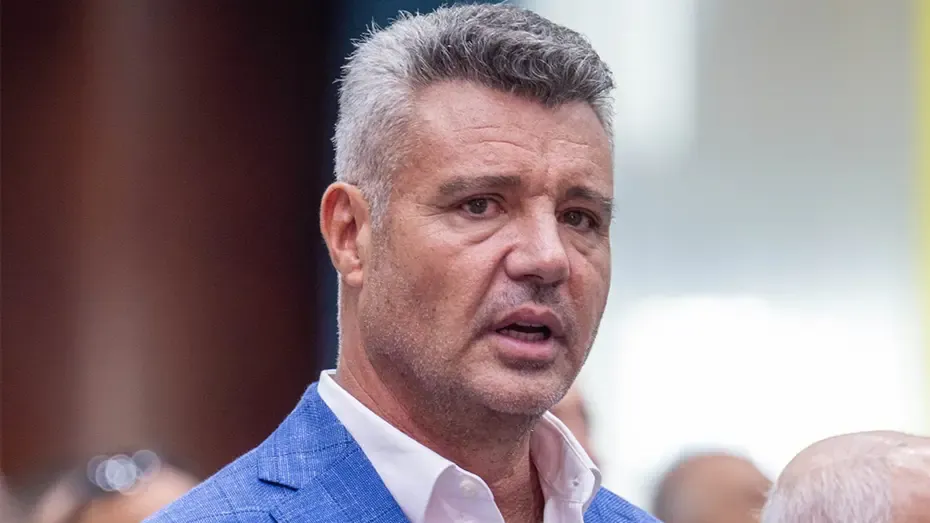  Saran bugün dolaşıma sokulan yazışmaları için açıklama yaptı