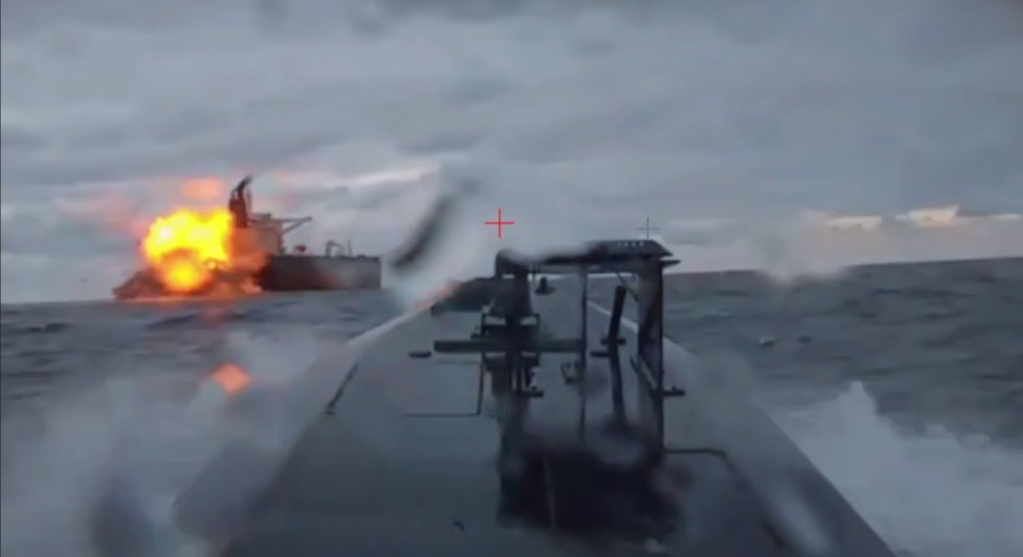 Karadeniz'de bir gemi daha vuruldu