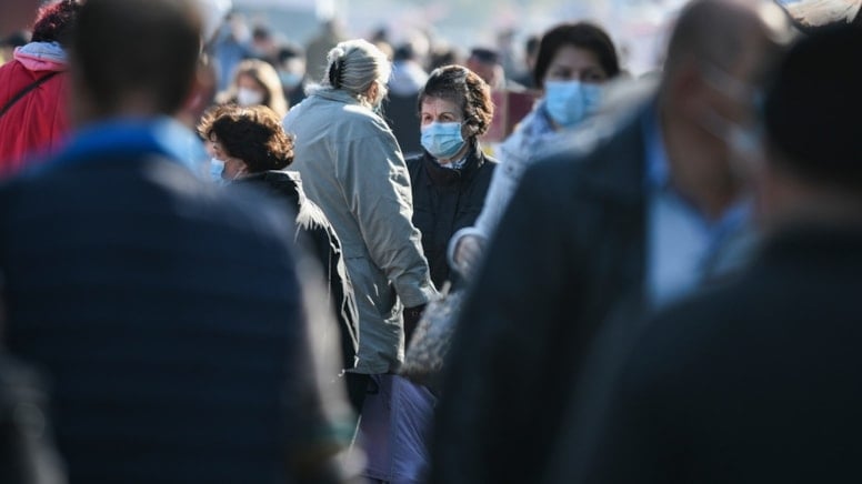 Bir Avrupa ülkesi daha salgın ilan etti: Hızla yayılıyor, maskeler hayatımıza dönüyor