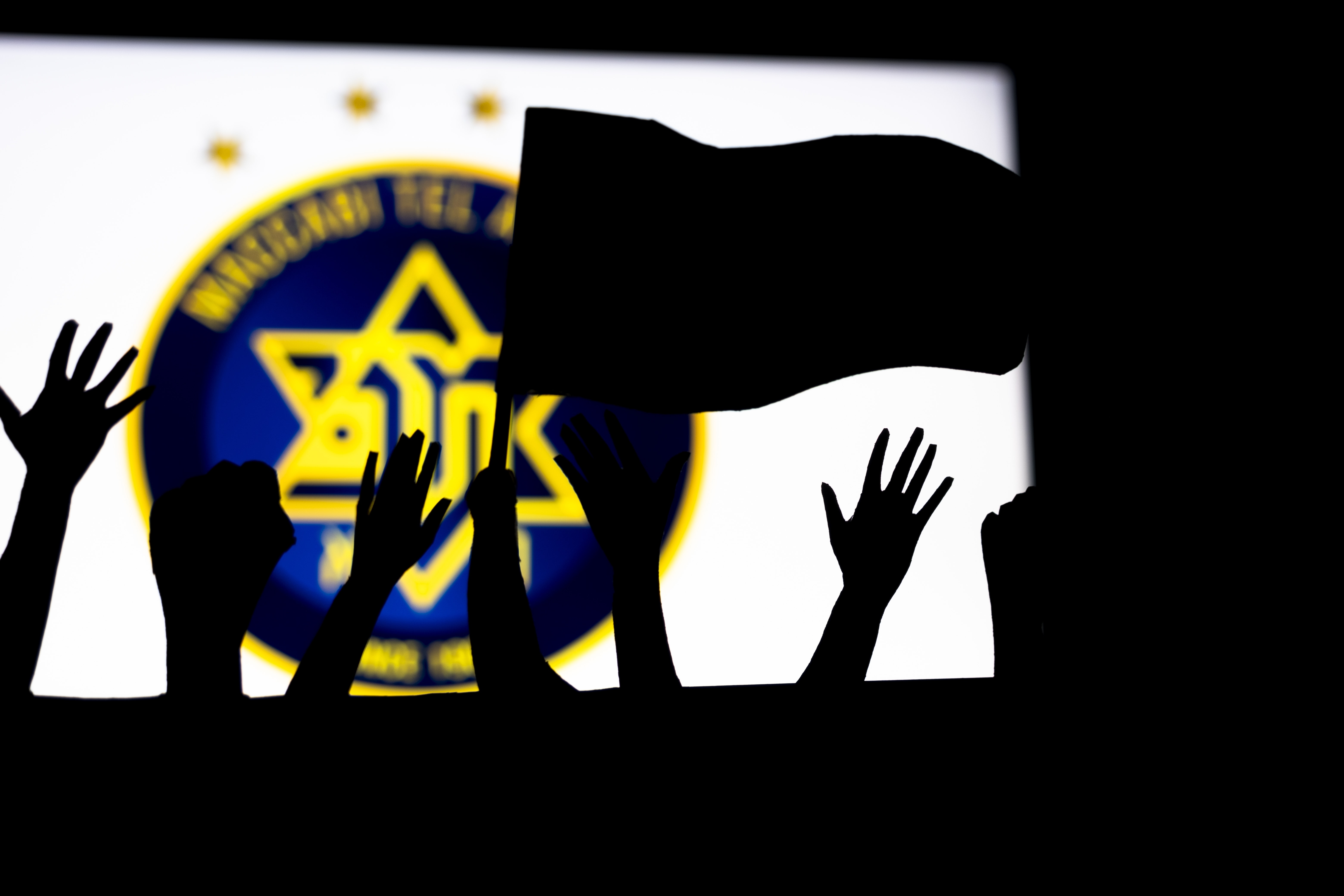 Filistin'e hakaret içeren slogana ceza