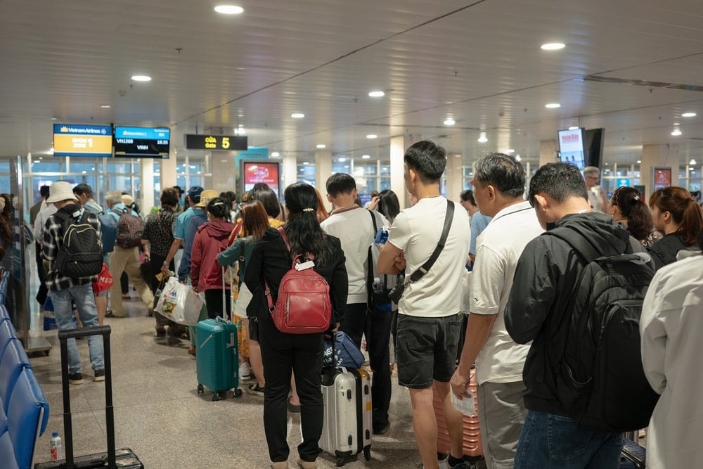 Alman basınından dikkat çeken iddia: Vize kuyrukları tam Ankara'nın istediği gibi