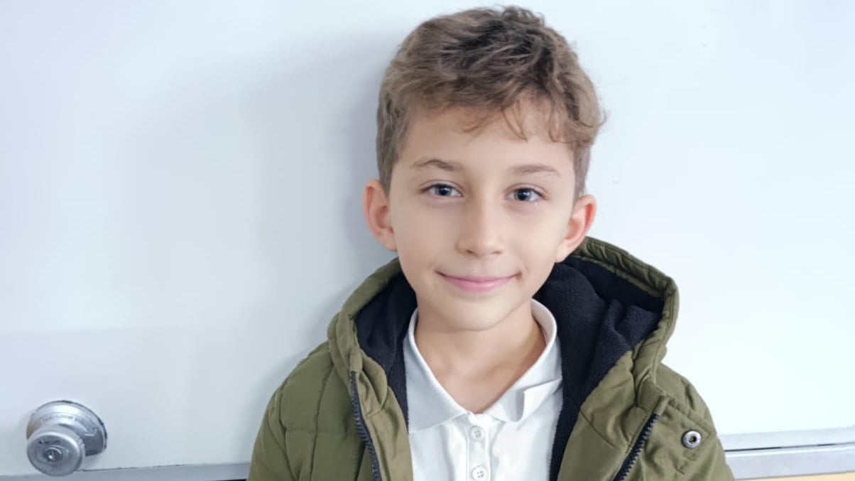 Tarık vefat etti, valiliğin talimatıyla aynı sınıf ve servistekiler hastaneye sevk edildi