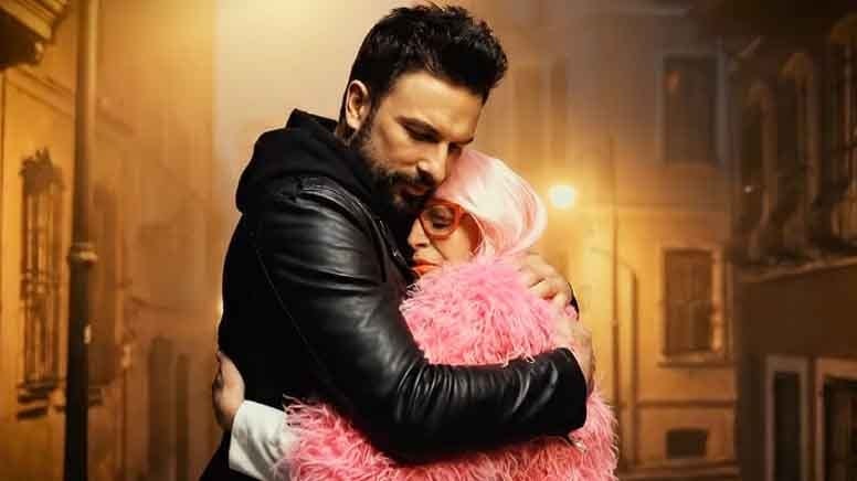 Yeni şarkısına yapay zeka ile klip yaptı