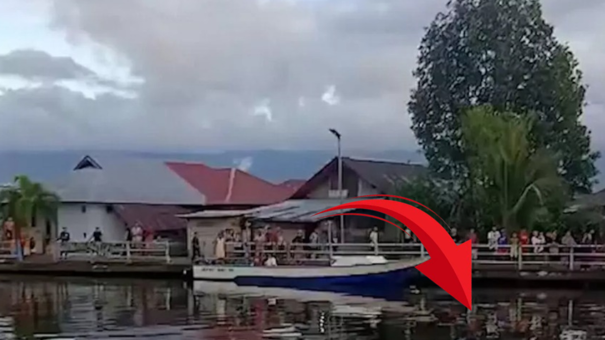 10 yaşındaki çocuğu herkesin gözü önünde canlı canlı yuttu