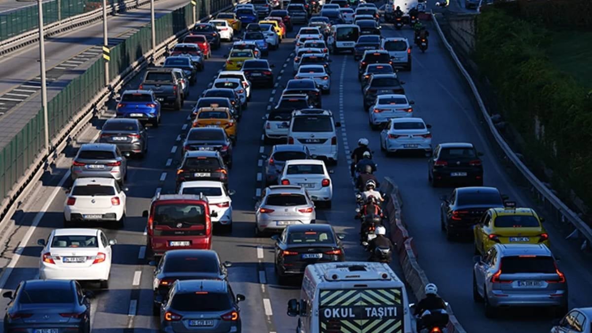Trafik sigortasında yeni dönem: Sistem sil baştan değişiyor, bütün sürücüleri ilgilendiriyor