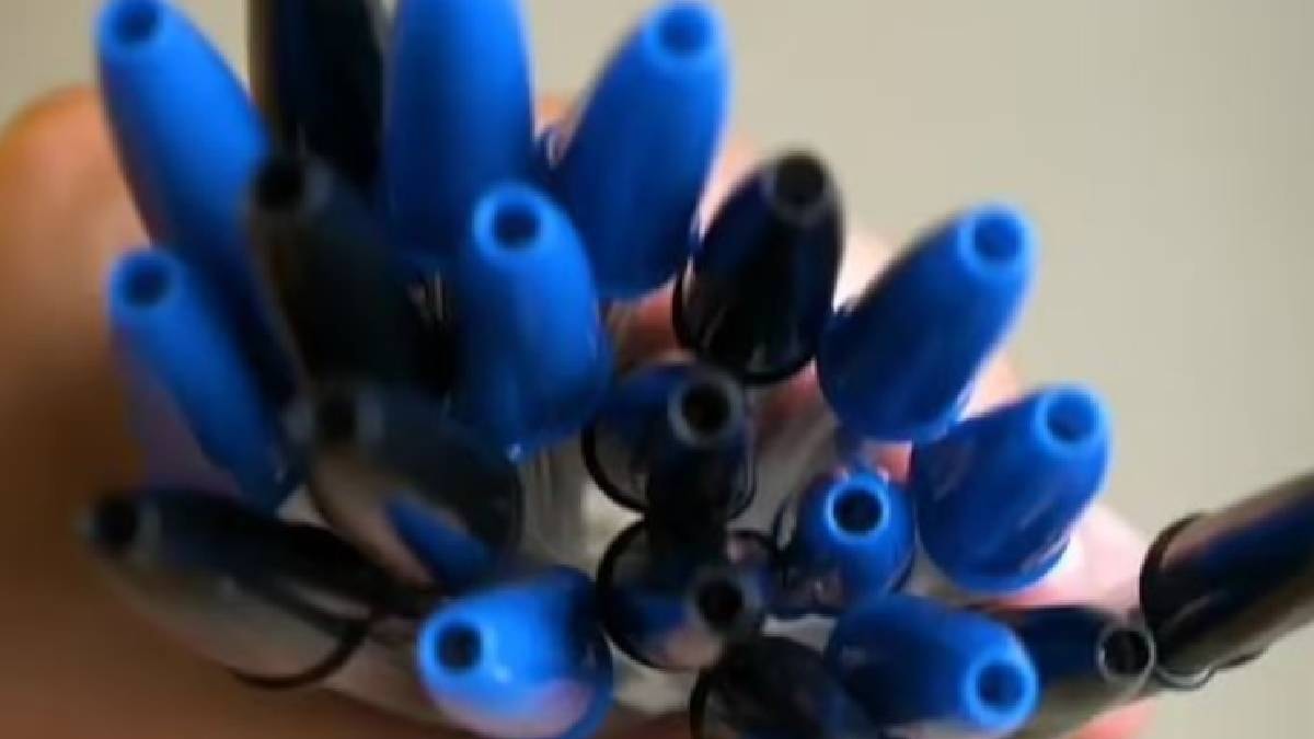 Tükenmez kalemin kapağındaki delik meğer bunun için yapılmış