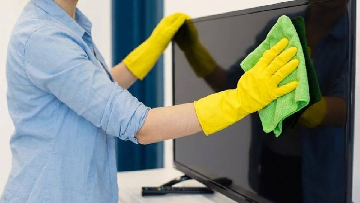 Televizyonunu bu şekilde silen yandı