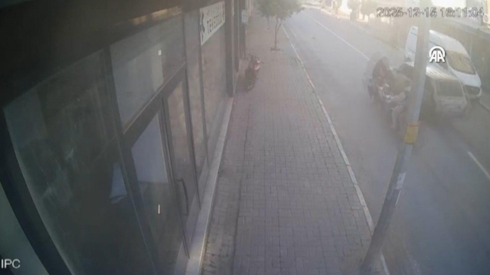 15 yaşındaki çocukların kullandığı motosikletler çarpıştı: Biri öldü