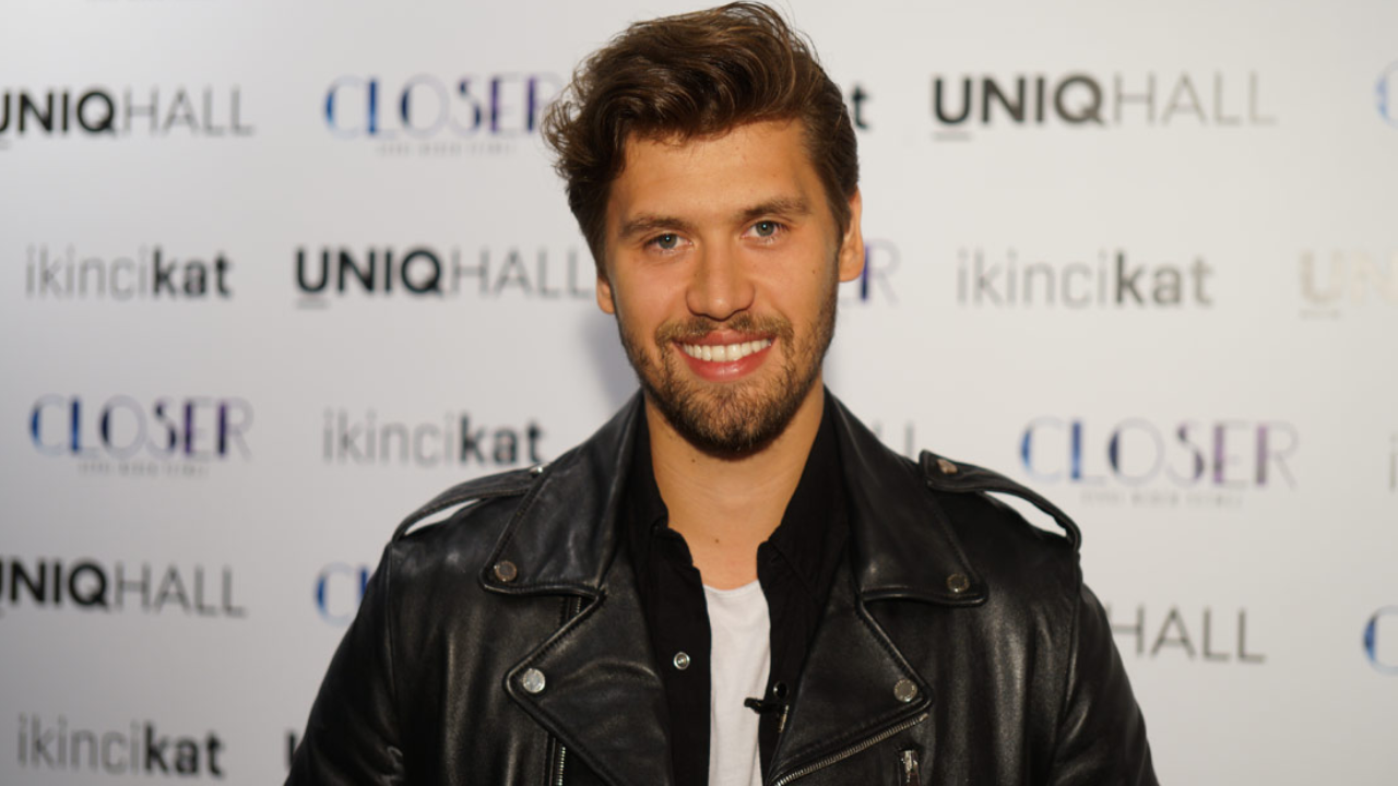 Ünlü oyuncu Survivor'a gitmeden önce nişanlandı