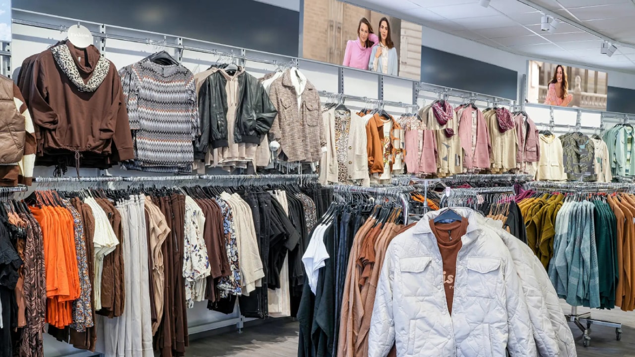 Afrikalı şirket Avrupa'nın dev giyim markasını satın aldı! 2 bin mağaza el değiştirdi