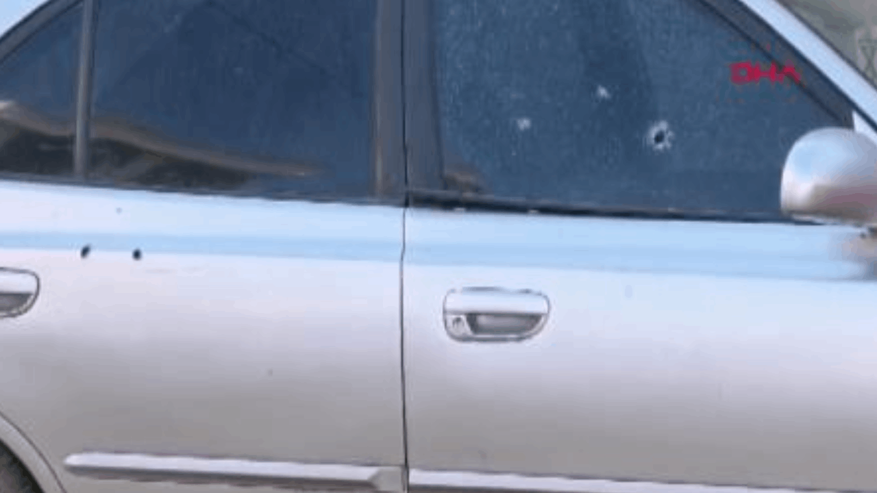 Arkadaşına kullanması için verdiği otomobilini, kurşunlanmış halde buldu