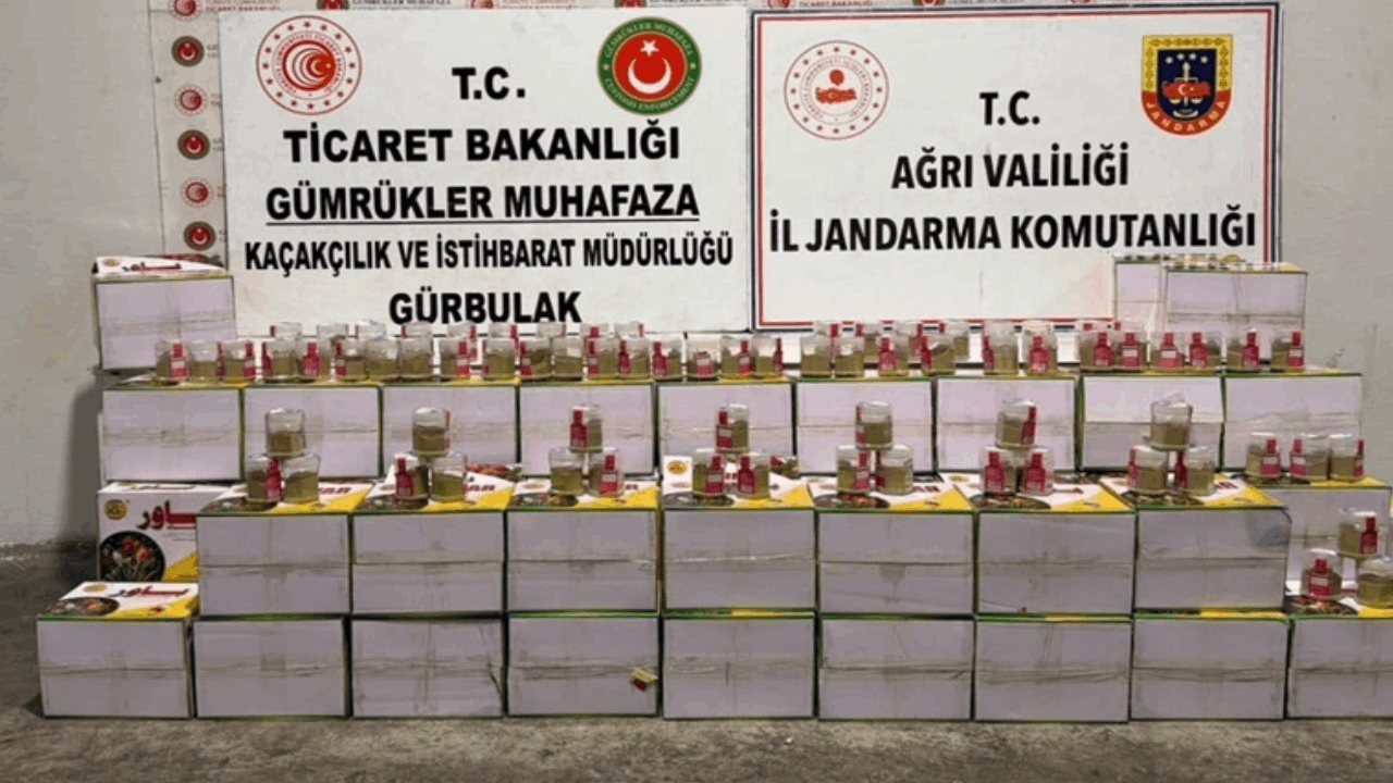 TIR'daki kavanozlardan 163,9 kilo eroin çıktı