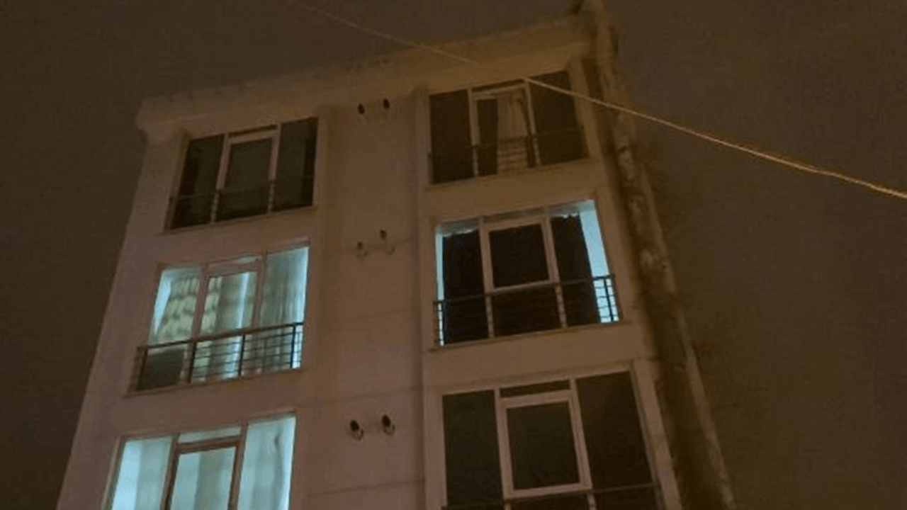 Esenyurttaki arkadaş tartışmasında kan aktı