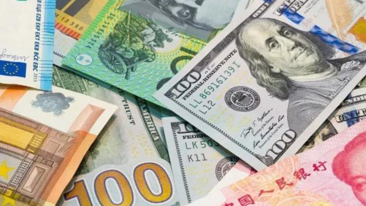 Ülkede döviz zirve yapınca esnaf kepenk indirdi