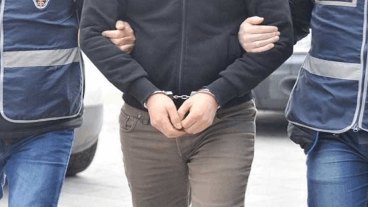 10 yıl hapisle aranan firari Adana'da yakalandı